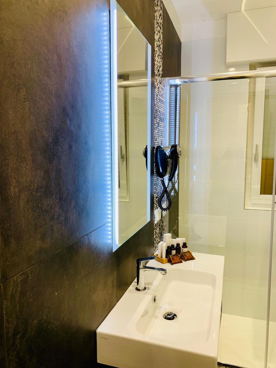 Agorà B&B Urban Relais Canosa di Puglia Bagian luar foto