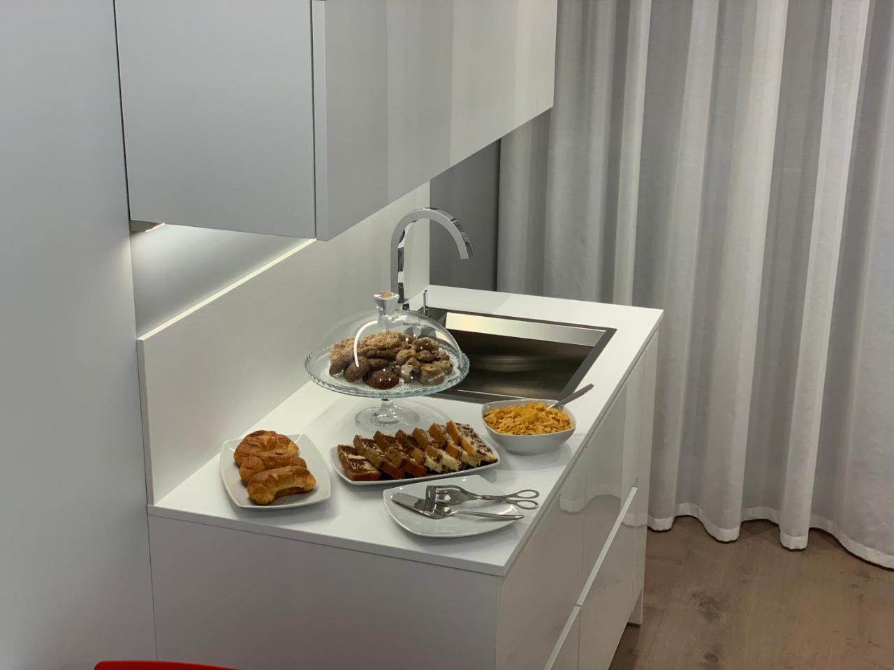 Agorà B&B Urban Relais Canosa di Puglia Bagian luar foto