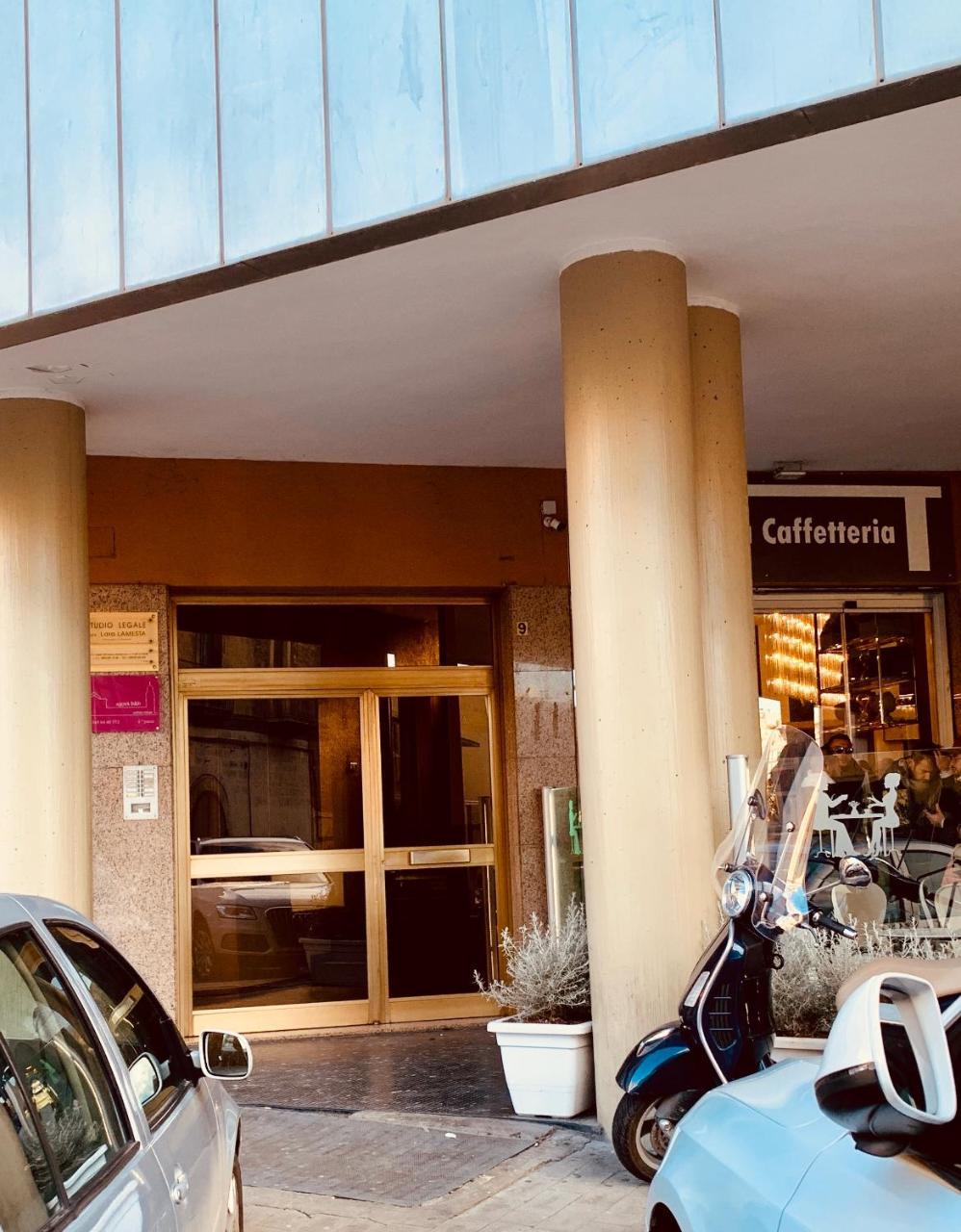 Agorà B&B Urban Relais Canosa di Puglia Bagian luar foto