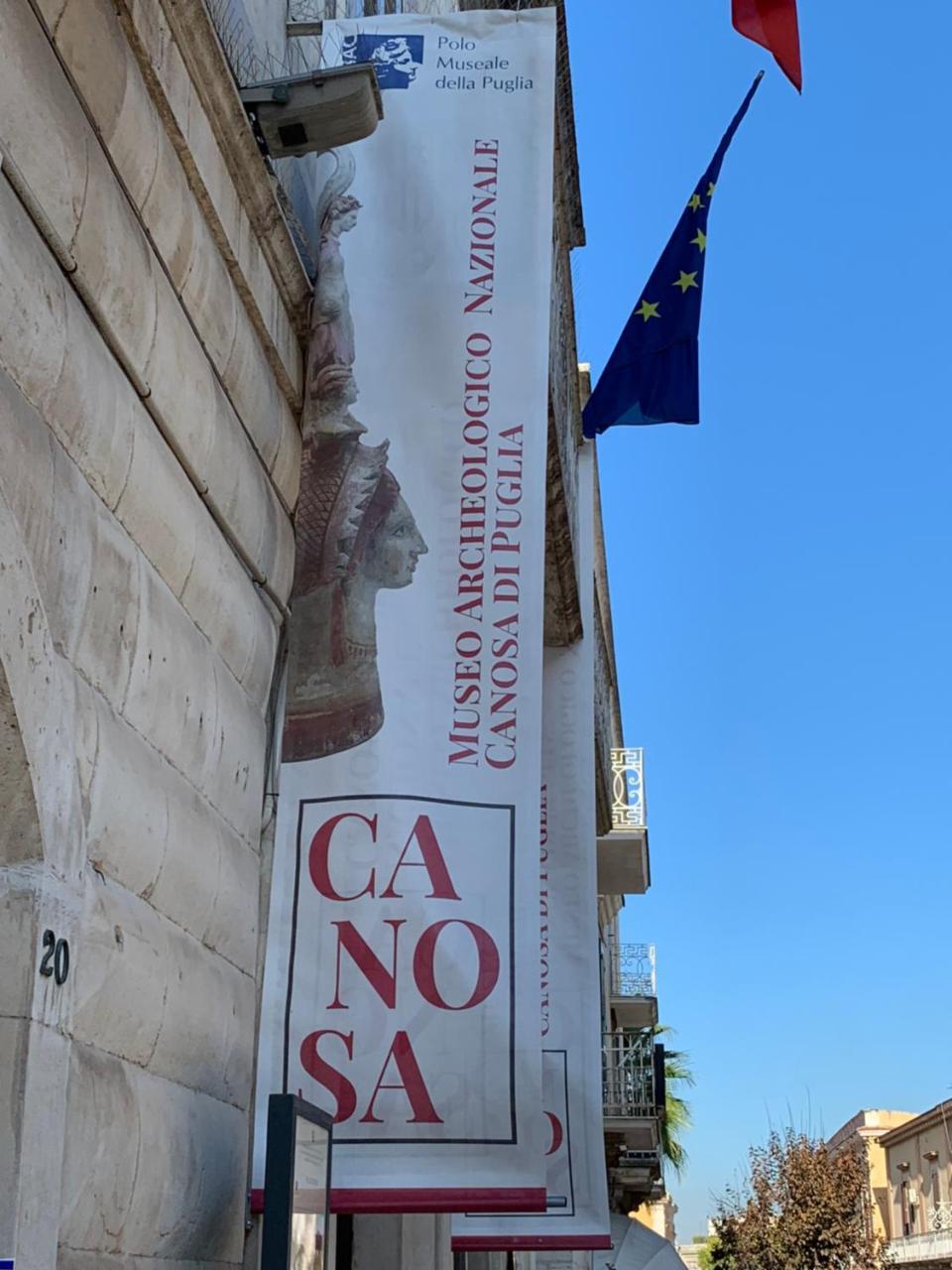 Agorà B&B Urban Relais Canosa di Puglia Bagian luar foto