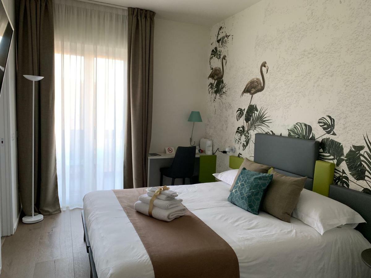 Agorà B&B Urban Relais Canosa di Puglia Bagian luar foto